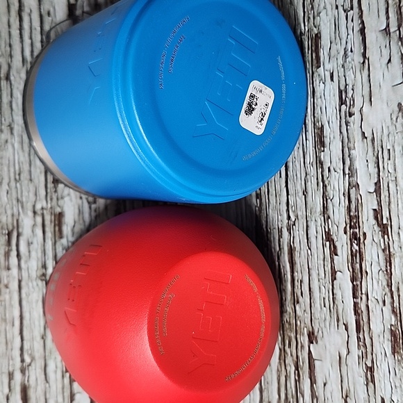 Yeti Lot - Picture 5 of 6